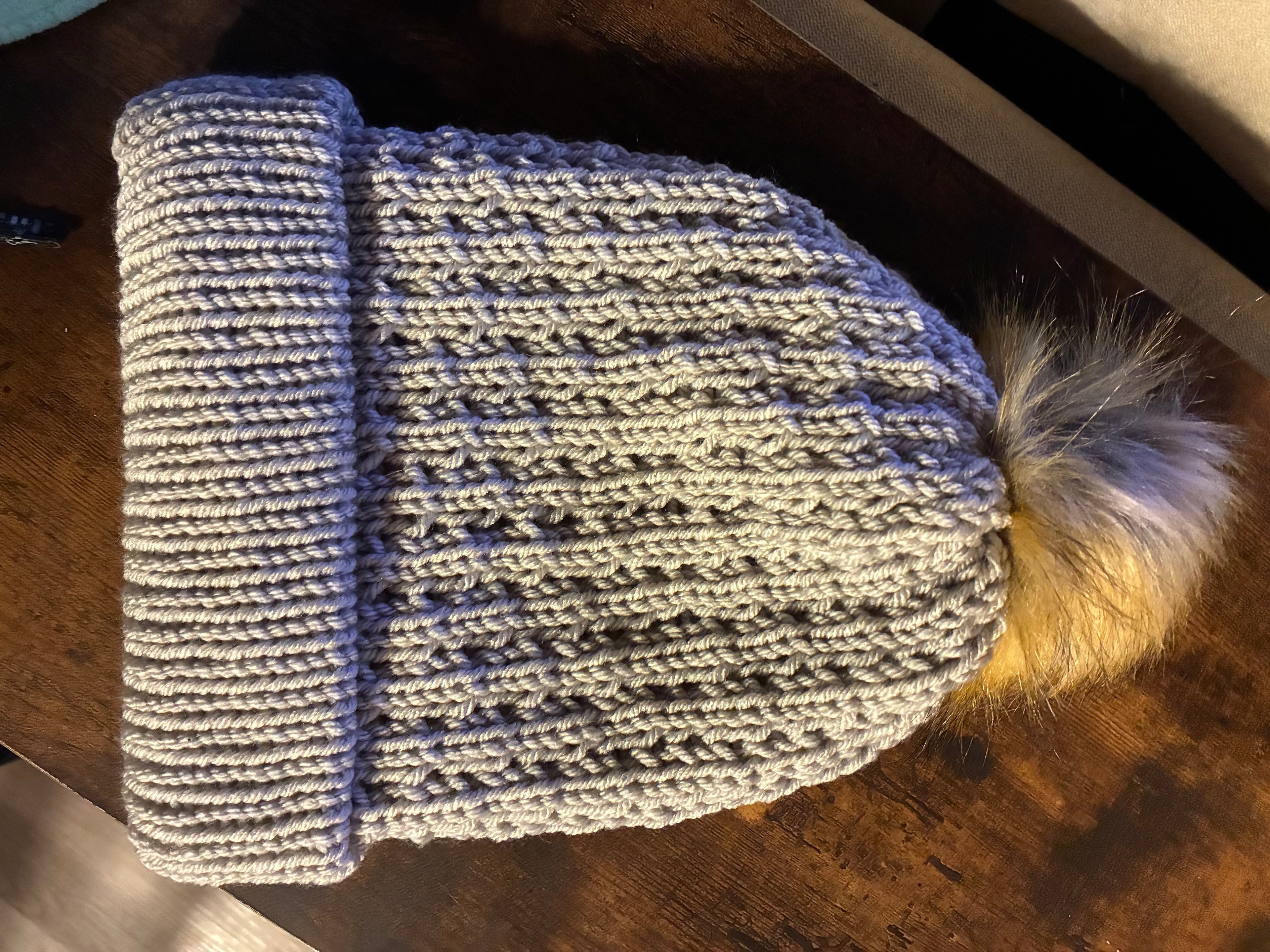 Adult Grey Diamond Daisy Beanie